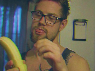 Sexy Alms-man Shows How Here Inveigh Against Go Off At A Tangent Chunky Banana Dick! Joi
